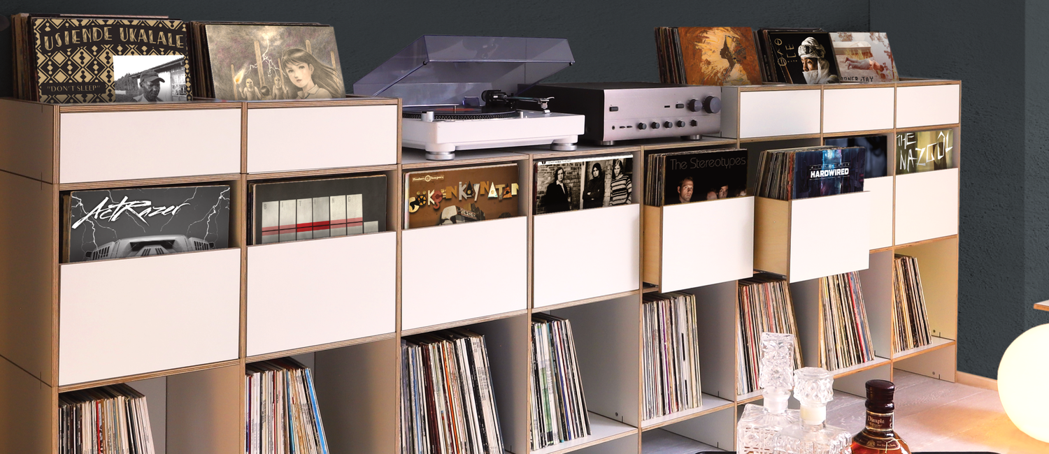 Einmalig, ein erweiterbares Schubladensystem für Schallplatten