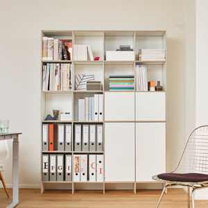Individuell konfigurierbare Möbel für das Büro mit viel Platz für Aktenordner