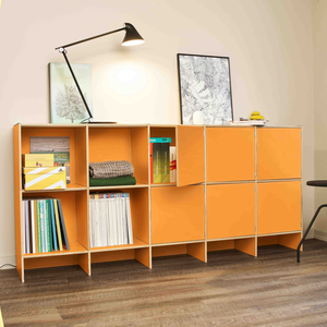 Individuell konfigurierbares Büroregal mit Türen oder Schubladen individuell zu gestalten