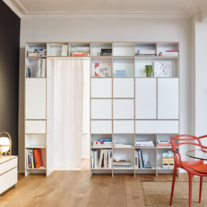 Büroschrank mit Tuerueberbrueckung, Tip-On Schubladen und Tueren. Individuell konfigurierbar