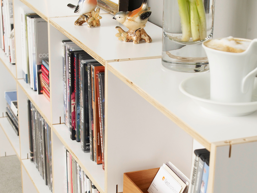 DVD-Regal als Sideboard aus Birkenschichtholz. Modular, flexibel, erweiterbar und umbaubar