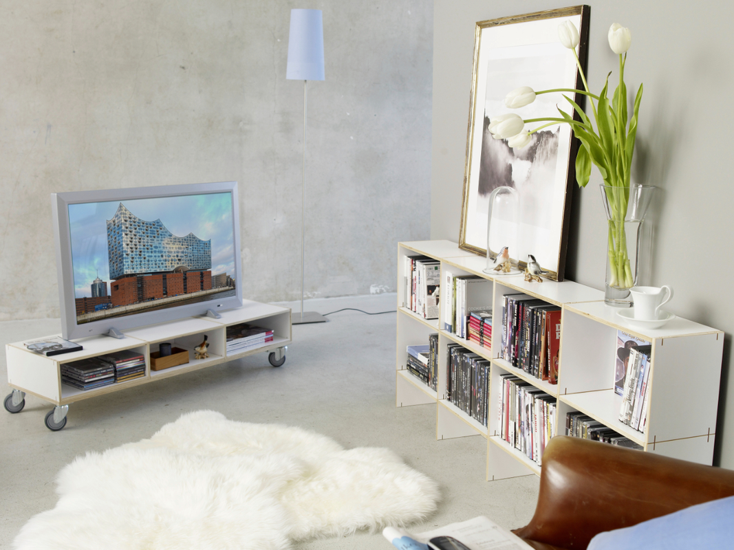 Modulare Regalsysteme aus Birkenholz individuell konfigurierbar und schnell geliefert