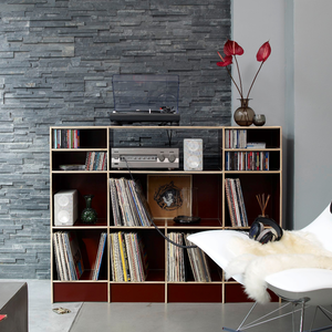 Modulares HiFi-Regal individuell konfigurierbar im erweiterbaren Stecksystem