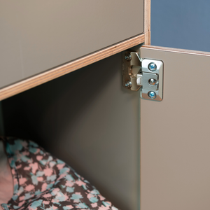 Hoch qualitative Regalsysteme individuell konfigurierbar aus Holz