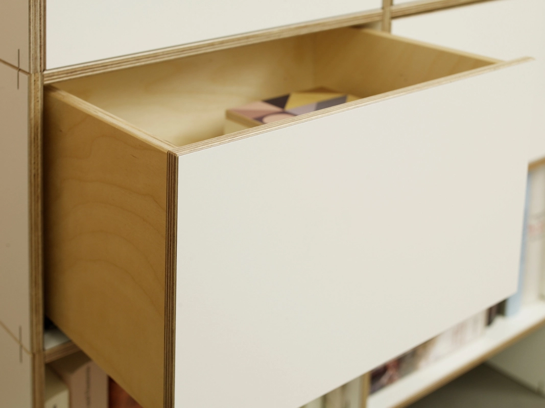 Stabile Schubladen mit Tip-On Technik