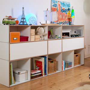 Modulares Kinderzimmer Regalsystem mit Schubladen aus Holz mit Melaminharz beschichtet