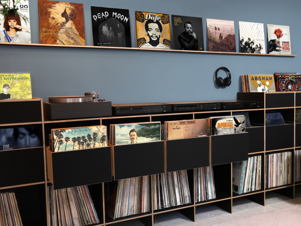 Vinylregal Wien mit Tip-On Schubladen und Stöberfächern für den Schallplatten Liebhaber